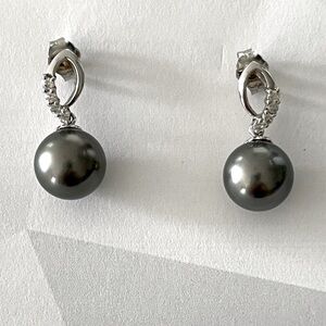 Tahitian Pearl & Diamond 14kt White Gold Earrings